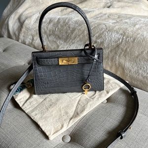 TORY BURCH - Lee Radziwill Croc Embossed Leather Petite Tote (Grey)